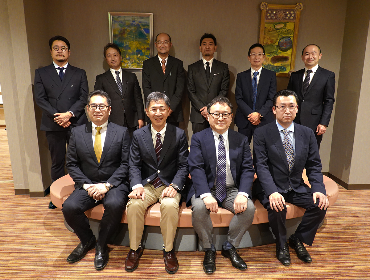 上田小県歯科医師会理事一同
